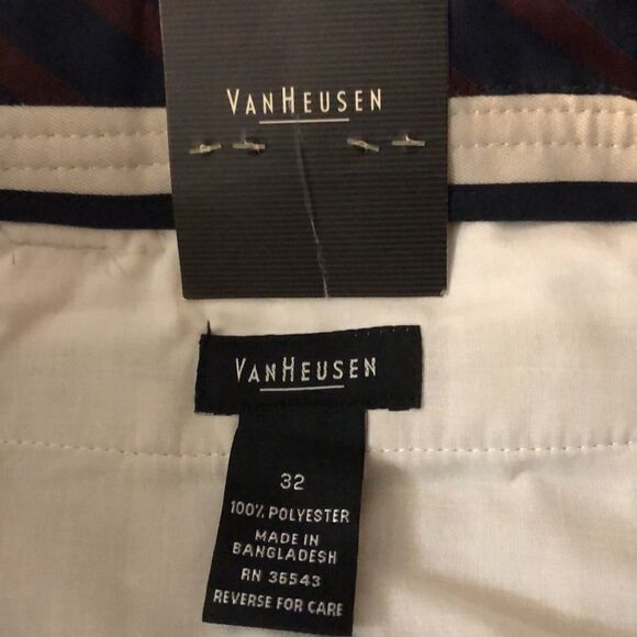 Van Heusen microfiber wrinkle resistant stain shield pleated shorts NWT Size 32 - Picture 4 of 6